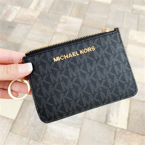 Michael Kors jet set pouch